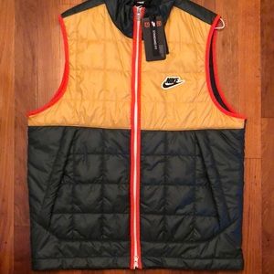 Nike Multicolor Puffer Vest